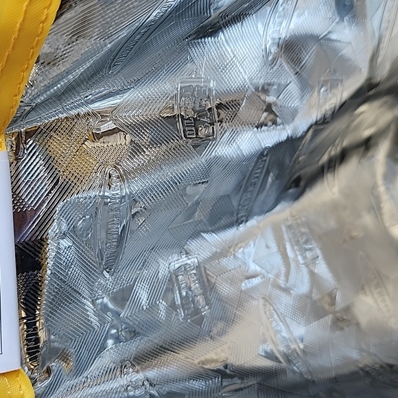 Durable Trendy Tote Bag - Picture 12 of 12